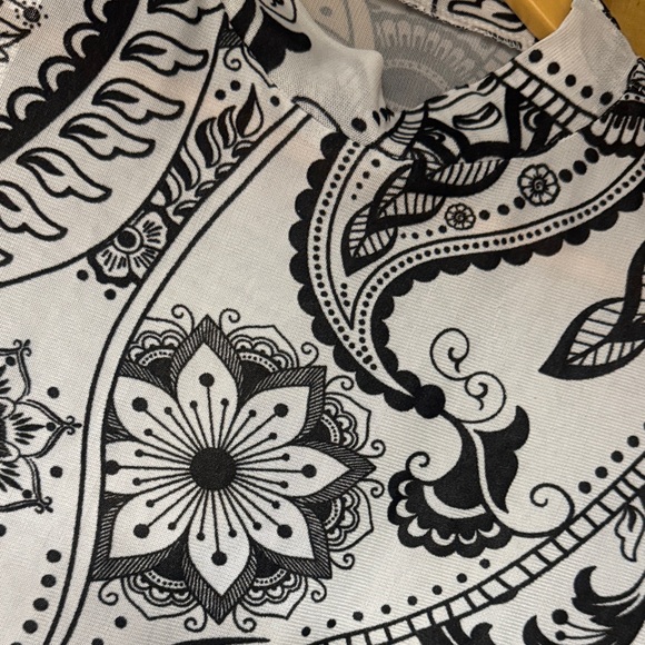 Black and White Kids One Piece - Picture 2 of 4